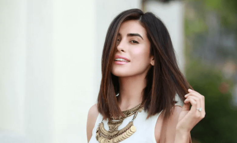 Sazan Hendrix Net Worth: